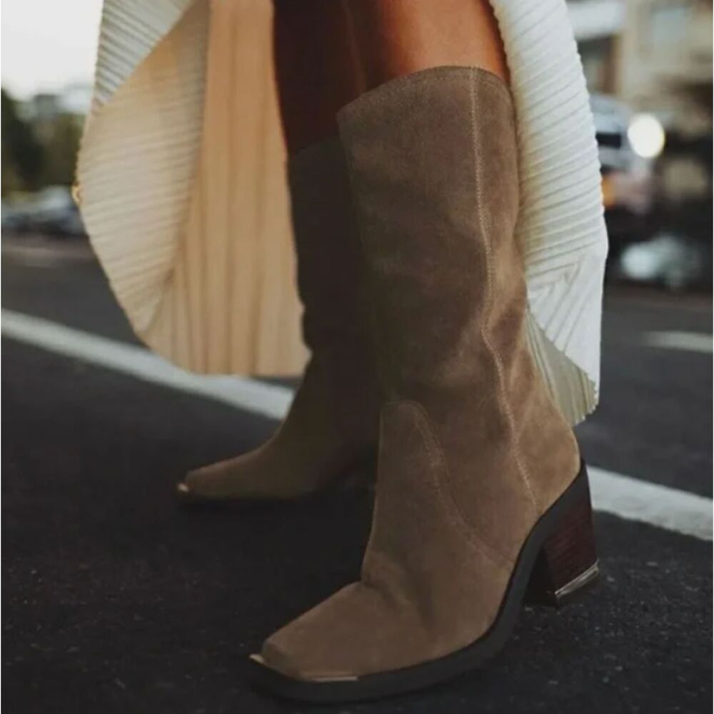Vince Camuto Babellie Western Leather Suede Boot Side Zipper Golden Details 7M